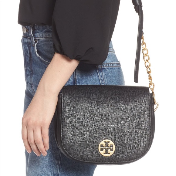 Tory Burch Handbags - NWT🌸 Tory Burch Everly Leather Flap Saddle Bag